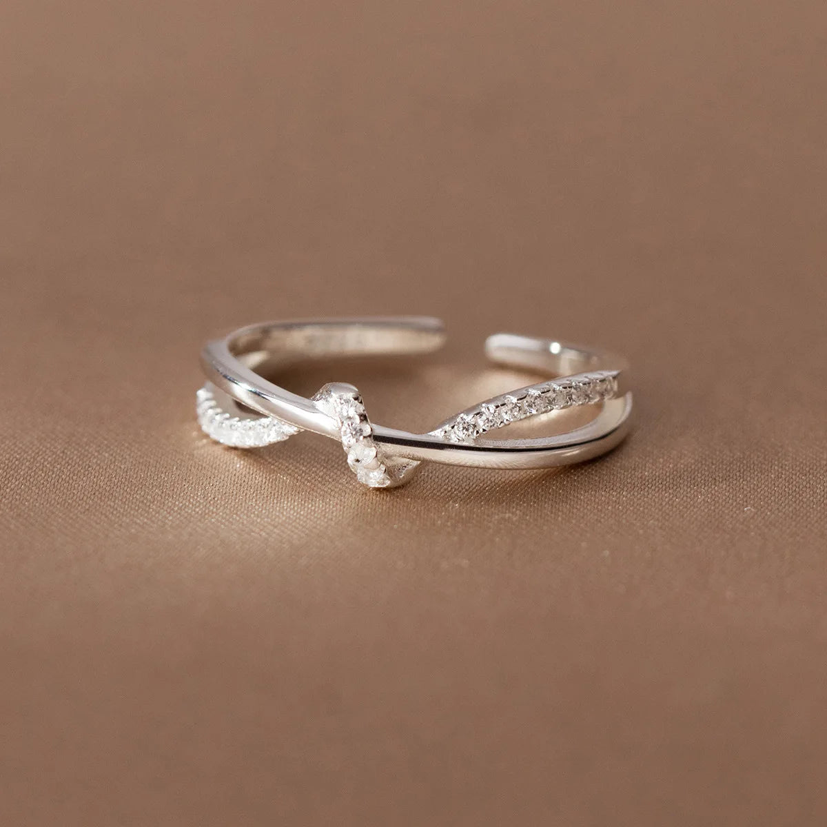 Cross Knot - Ring Silver